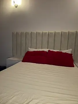 Mia Roswell online show from April 2026 02:56:01 AM