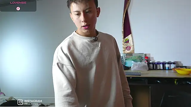 DeusbelliS online show from November 2025 12:03:02 AM