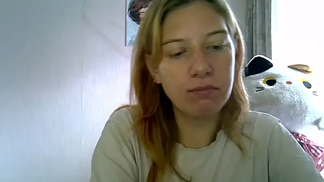 Lily Ember online show from September 2025 10:09:02 AM