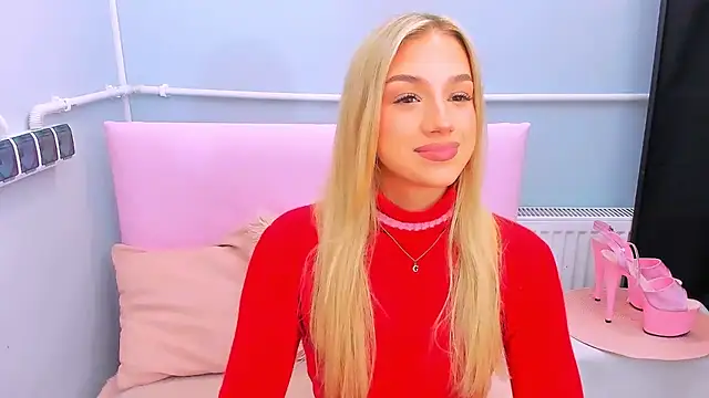 Snapshot of EvetteRose chatting on January 2026 04:42:01 PM EvetteRose online show from January 2026 04:42:01 PM