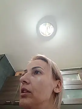 Aly-john1985 online show from November 2025 06:41:02 AM