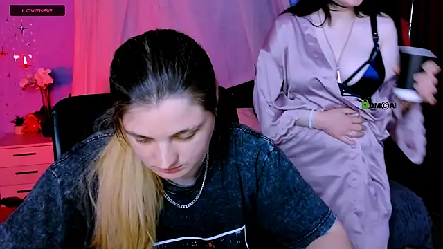 inga gree online show from April 2026 07:04:02 PM