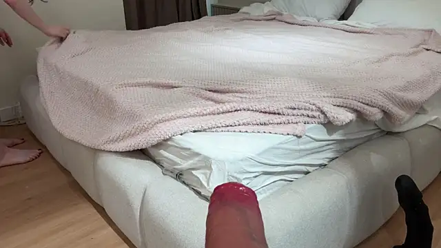 Kelly Berry   online show from September 2025 08:49:02 AM