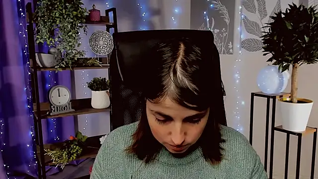 MartaEdams online show from December 2025 06:18:01 AM