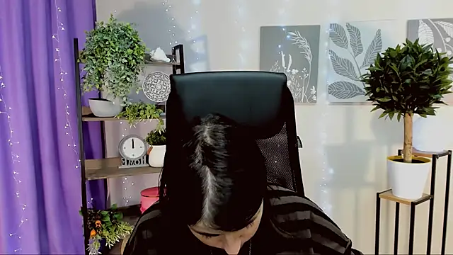 MartaEdams online show from February 2026 07:25:01 AM