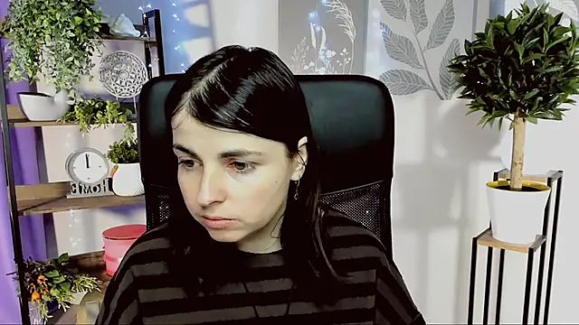 MartaEdams online show from February 2026 06:21:02 AM