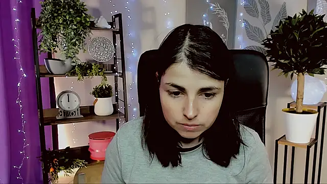 MartaEdams online show from February 2026 06:03:02 AM