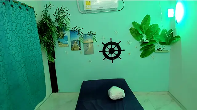 eladyrous98 online show from November 2025 07:39:01 AM