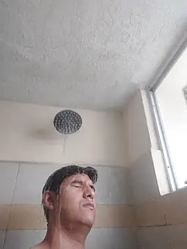 juicysmalls online show from December 2025 07:43:01 PM