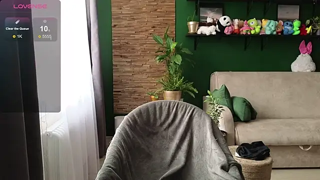 Snapshot of Belle_Vill3575 chatting on November 2025 12:49:02 PM Belle Vill3575 online show from November 2025 12:49:02 PM