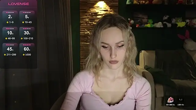 Snapshot of Belle_Vill3575 chatting on December 2025 10:46:02 AM Belle Vill3575 online show from December 2025 10:46:02 AM