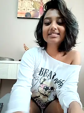 Snapshot of littlemissdevil69 chatting on October 2025 06:17:01 AM littlemissdevil69 online show from October 2025 06:17:01 AM