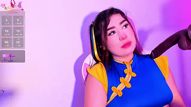 Snapshot of Amara_melodi chatting on May 2026 11:39:02 AM Amara melodi online show from May 2026 11:39:02 AM