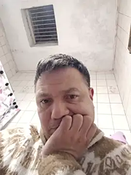 juanpa8453 online show from July 2026 05:46:02 AM