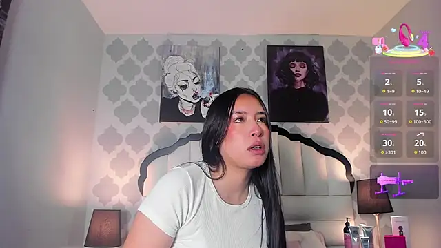 SarahMiler  online show from November 2025 07:49:02 PM