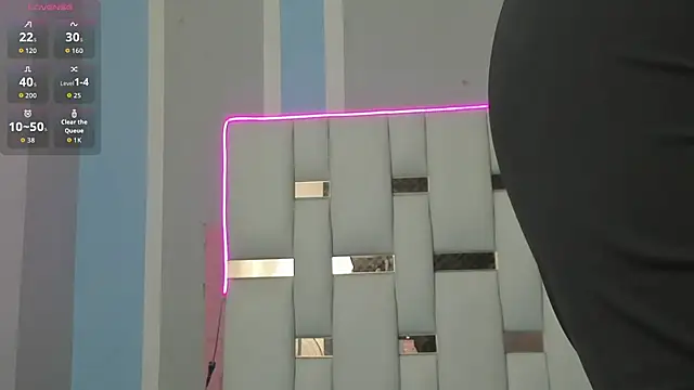 elenacooper1 online show from November 2025 07:35:01 PM