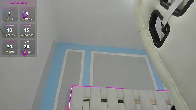 elenacooper1 online show from November 2025 07:13:01 PM