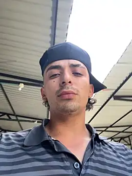 Snapshot of Jacobs0 chatting on October 2025 07:32:02 PM Jacobs0 online show from October 2025 07:32:02 PM