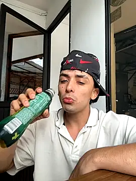 Snapshot of Jacobs0 chatting on October 2025 02:06:02 PM Jacobs0 online show from October 2025 02:06:02 PM