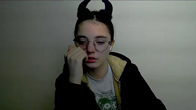 Sun Shine   online show from December 2025 04:52:01 AM