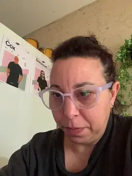 Snapshot of LupeLok chatting on July 2026 04:12:02 PM LupeLok online show from July 2026 04:12:02 PM
