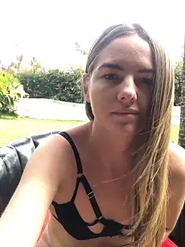 Snapshot of Angiehuston1 chatting on September 2025 02:08:01 PM Angiehuston1 online show from September 2025 02:08:01 PM