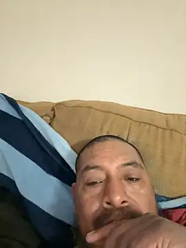 julio p online show from October 2025 11:51:02 PM