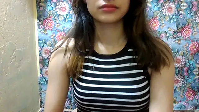 Snapshot of sahki_90 chatting on September 2025 10:10:02 PM sahki 90 online show from September 2025 10:10:02 PM