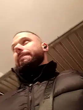 Snapshot of Barber33zk chatting on September 2025 07:30:01 PM Barber33zk online show from September 2025 07:30:01 PM