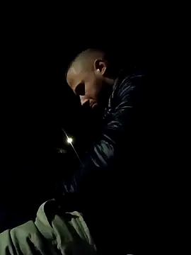 Snapshot of Barber33zk chatting on October 2025 03:42:02 AM Barber33zk online show from October 2025 03:42:02 AM