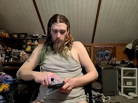 Snapshot of thejuicybacon chatting on May 2026 05:20:01 PM thejuicybacon online show from May 2026 05:20:01 PM