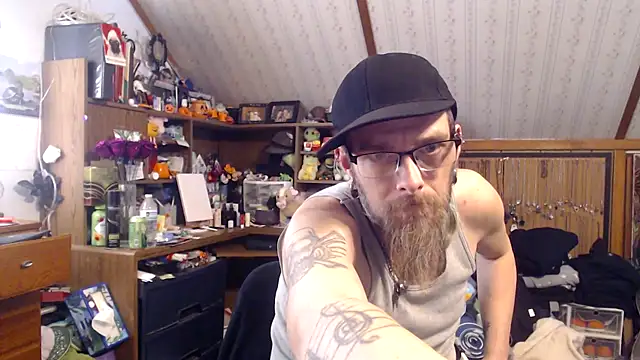 Snapshot of thejuicybacon chatting on May 2026 01:38:01 PM thejuicybacon online show from May 2026 01:38:01 PM