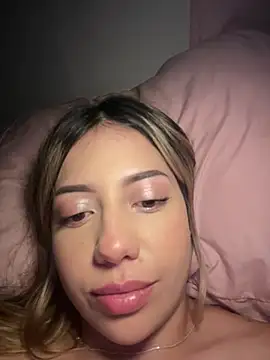 MissCat  online show from January 2026 12:46:01 AM