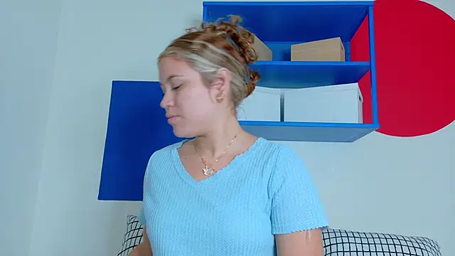 BelaMiller  online show from September 2025 11:54:01 AM