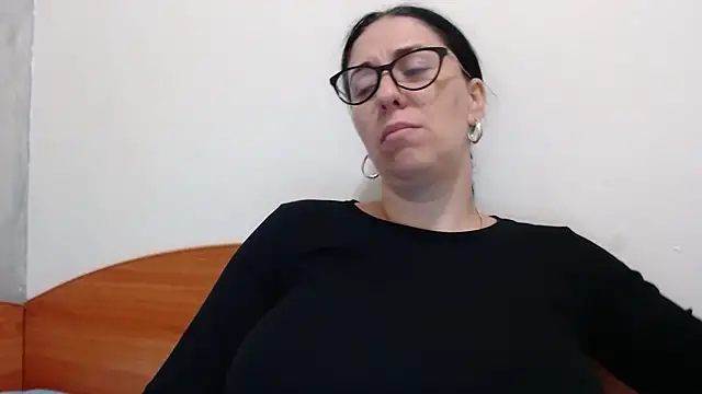 jollene online show from July 2026 11:01:02 AM