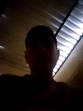 Snapshot of La_Cosita_69 chatting on October 2025 12:33:01 PM La Cosita 69 online show from October 2025 12:33:01 PM