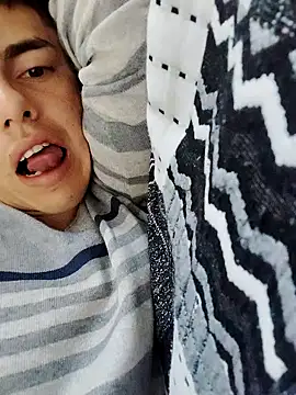 Snapshot of La_Cosita_69 chatting on October 2025 12:04:02 PM La Cosita 69 online show from October 2025 12:04:02 PM