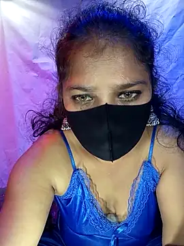 Snapshot of LushVamp chatting on December 2025 02:44:02 PM LushVamp online show from December 2025 02:44:02 PM