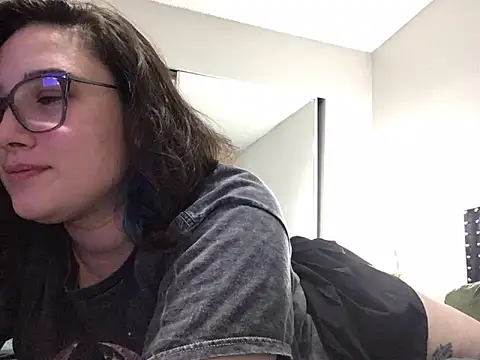 paigeycakes online show from November 2025 02:56:02 AM