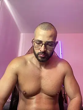 magnumchris online show from March 2026 07:02:02 PM