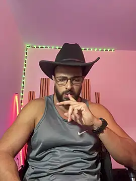 magnumchris online show from June 2026 08:58:01 PM