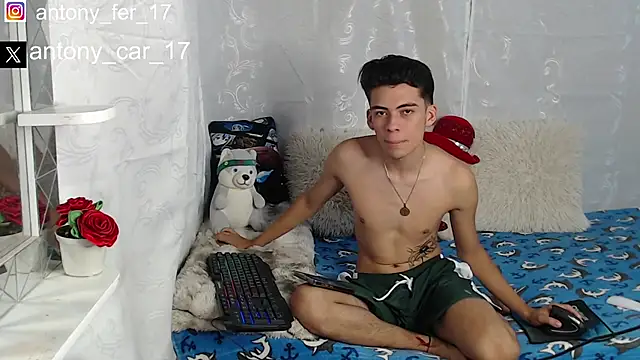 Snapshot of Rimuru17 chatting on November 2025 09:46:01 PM Rimuru17 online show from November 2025 09:46:01 PM