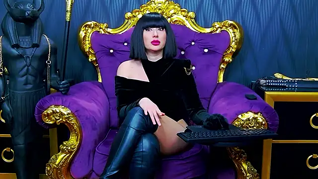 LaraMaeve online show from February 2026 05:39:02 AM