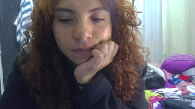 VioletV online show from August 2026 12:57:02 AM