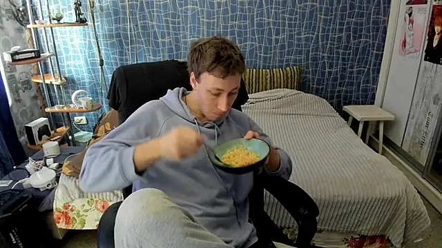 CuteBoy228 online show from April 2026 10:18:02 AM