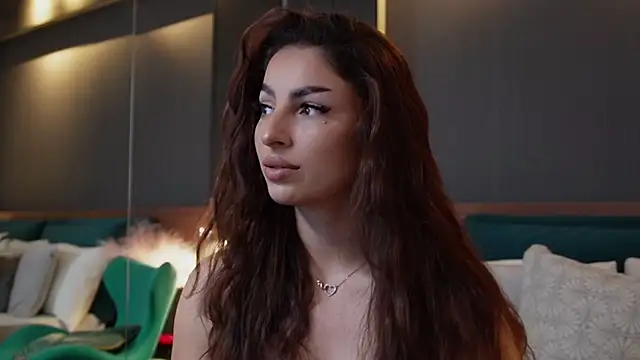 EmilyTrix online show from November 2025 02:19:01 PM