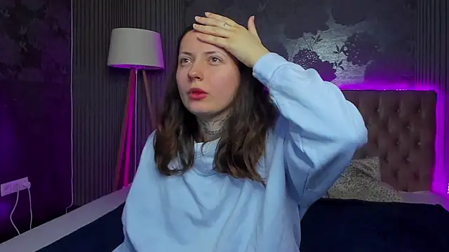 LilaVame online show from November 2025 01:54:02 PM