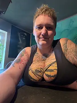 Ich-eben123 online show from May 2026 02:12:01 PM