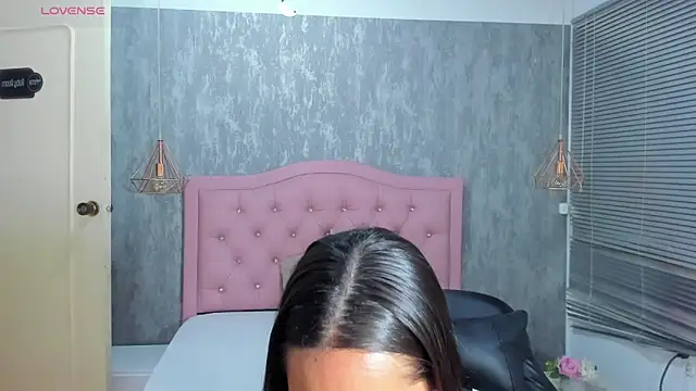 lissa jhonsoon online show from April 2026 02:42:02 AM