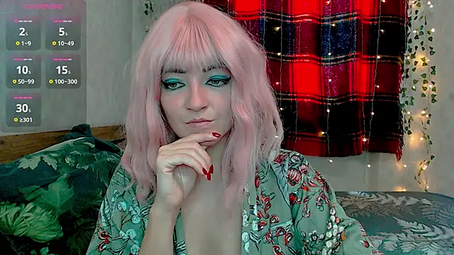 Snapshot of MagicPink chatting on March 2026 11:28:02 AM MagicPink online show from March 2026 11:28:02 AM